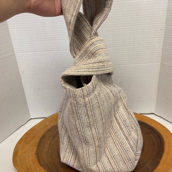 LAODERM Hand crafted Tote Bag - Picture 6 of 10